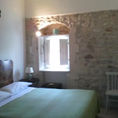 Chicchi Di Melograno Módica
