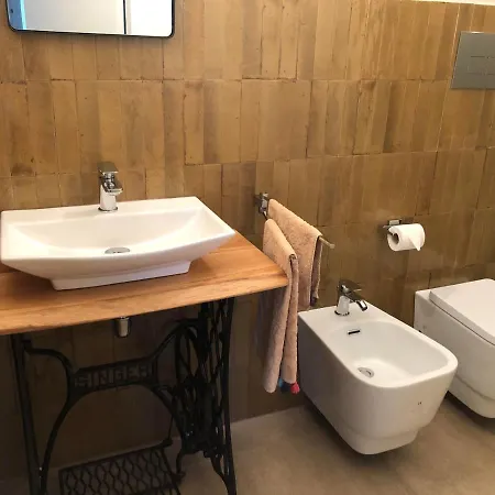 Oda ve Kahvaltı Chicchi Di Melograno