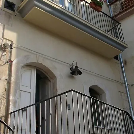 Chicchi Di Melograno Bed & Breakfast 3*