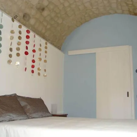 Chicchi Di Melograno Bed & Breakfast 3*