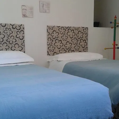 Chicchi Di Melograno 3* Modica